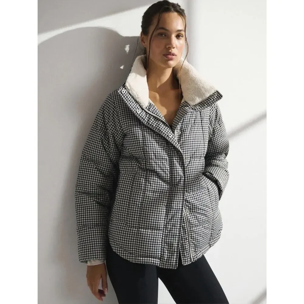 Abercrombie and Fitch Houndstooth Puffer size Small NWT